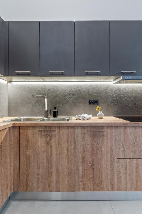 Athena Studio In Gazi Экстерьер фото